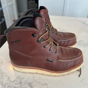 Red Wing EH Work Boots ASTM F2892-18 10.5 men’s Waterproof (no insoles)